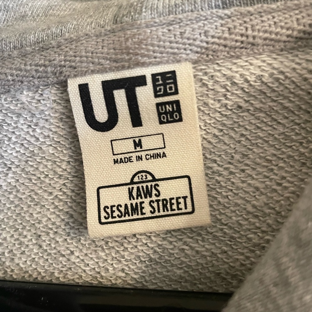 Kaws Hoodie - Picture 4 of 4